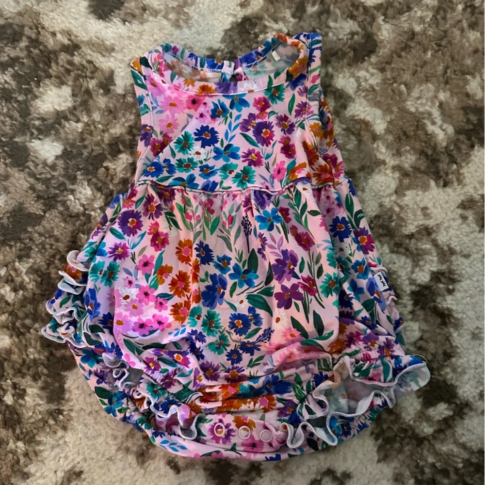 Sweet pea bubble Romper